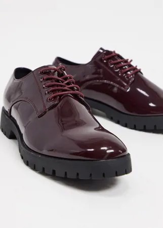 Бордовые ботинки на шнуровке в минималистичном стиле Truffle Collection-Красный