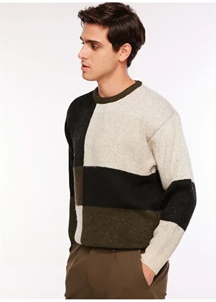Мужской свитер свободного кроя жаккардового цвета хаки с круглым вырезом Fabrika