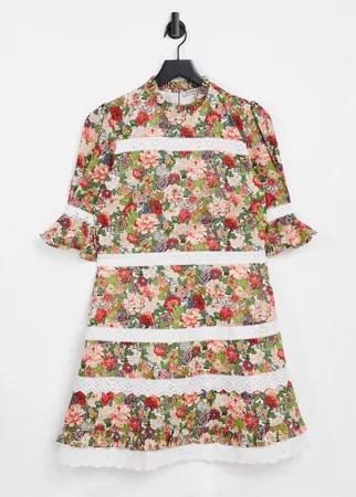 Платье мини с контрастной кружевной отделкой и цветочным принтом Hope & Ivy Made with Liberty Fabric-Многоцветный