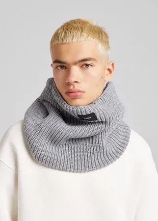 Угольно-серый вязаный шарф Bershka