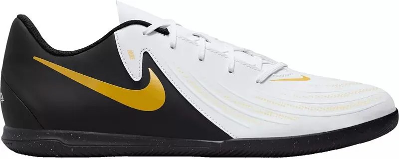 Футбольные бутсы для мини-футбола Nike Phantom GX 2 Club