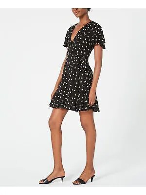 JILL STUART Женское черное мини-платье-футляр с короткими рукавами и V-образным вырезом с цветочным принтом. Размер: 6