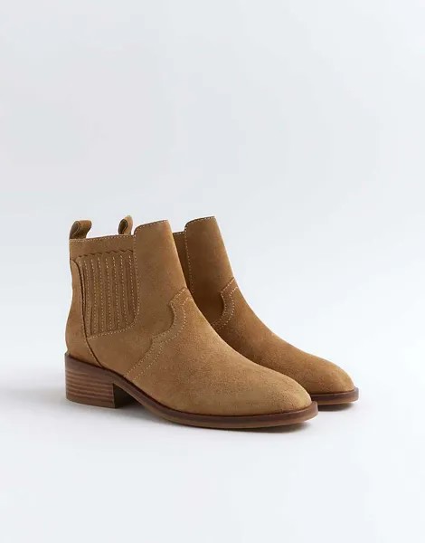 Бежевые замшевые ботинки на блочном каблуке River Island - светлые