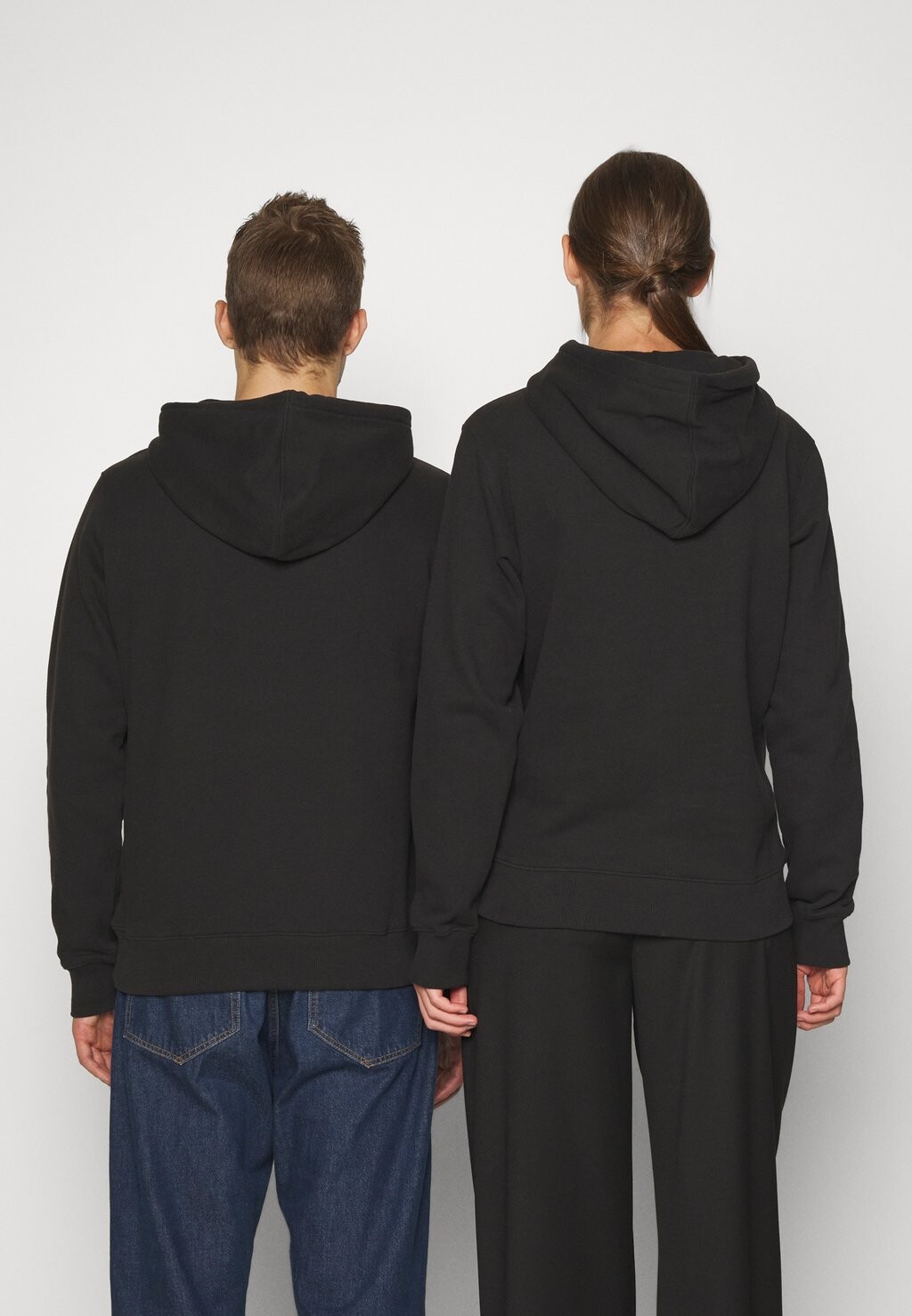Толстовка Regular Hoodie Seasonal Monologo Unisex Calvin Klein, черный