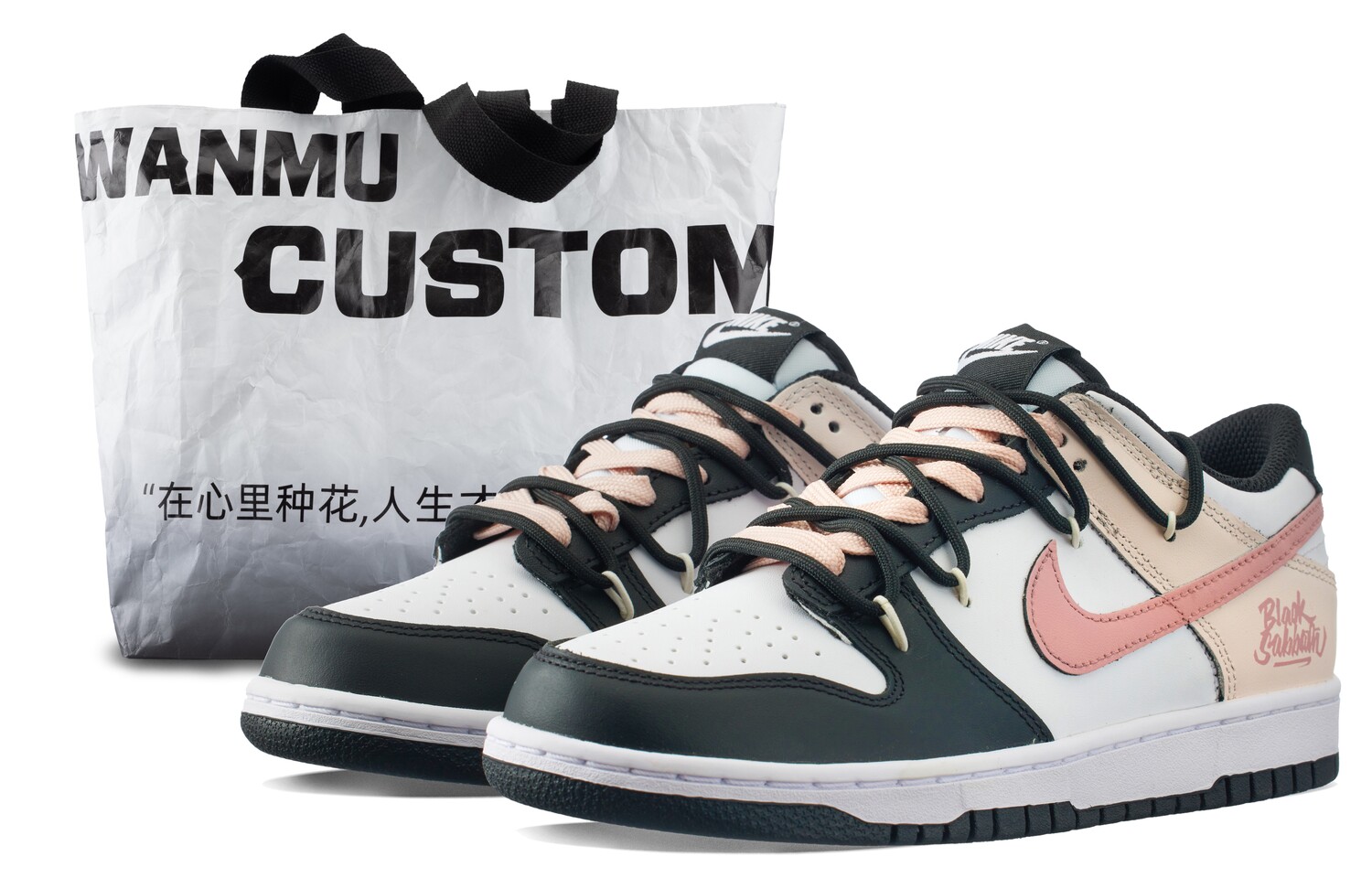 Кроссовки Nike Dunk Skateboarding Shoes Women's Low-top Black/powder, черный/розовый