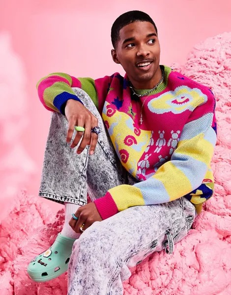 Вязаный джемпер в стиле oversized со сплошным веселым рисунком ASOS DESIGN-Разноцветный