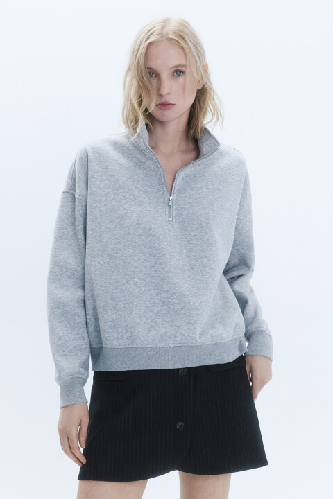 Свитшот half-zip с воротником-стойкой
