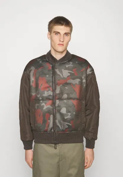 Куртка-бомбер Blouson Emporio Armani, цвет verde militare