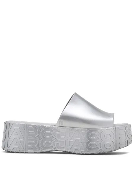 Marc Jacobs шлепанцы Becky из коллаборации с Melissa, серебристый