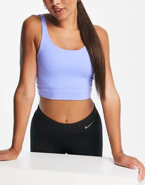 Голубой кроп-топ с легкой степенью поддержки Nike Yoga Luxe