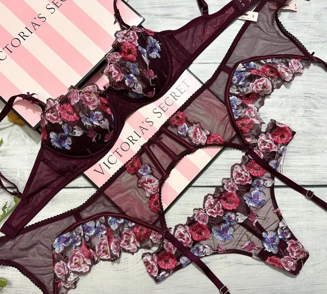 Victorias Secret Dream Angels Demi Бюстгальтер с подвязками из 3 предметов Комплект с вышивкой Цветочный Кир