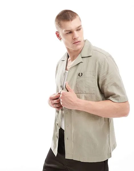Бежевая легкая структурированная рубашка Fred Perry с воротником с лацканами