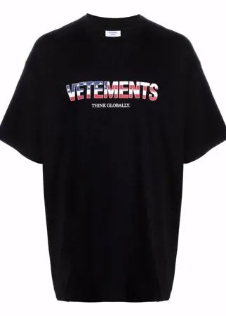 VETEMENTS футболка Think Globally с логотипом