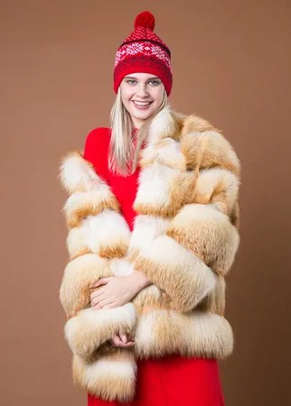 Полушубок женский Каляев 158391 коричневый 42