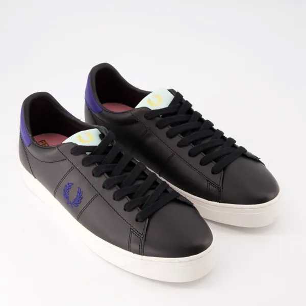 Черные кожаные кроссовки с синими деталями Fred Perry