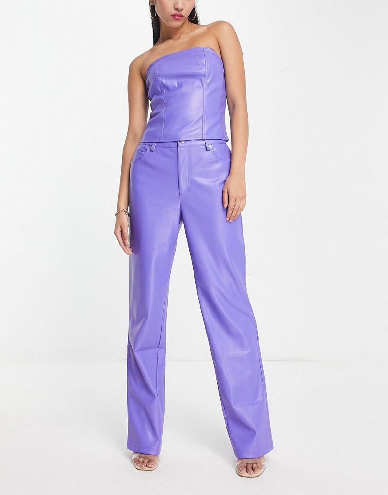 Vero Moda – фиолетовые брюки из искусственной кожи в тон с завышенной талией