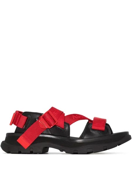 Alexander McQueen сандалии Tread с логотипом