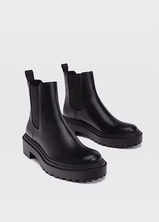 Stradivarius Ботинки На Плоской Рифленой Подошве Черный 40