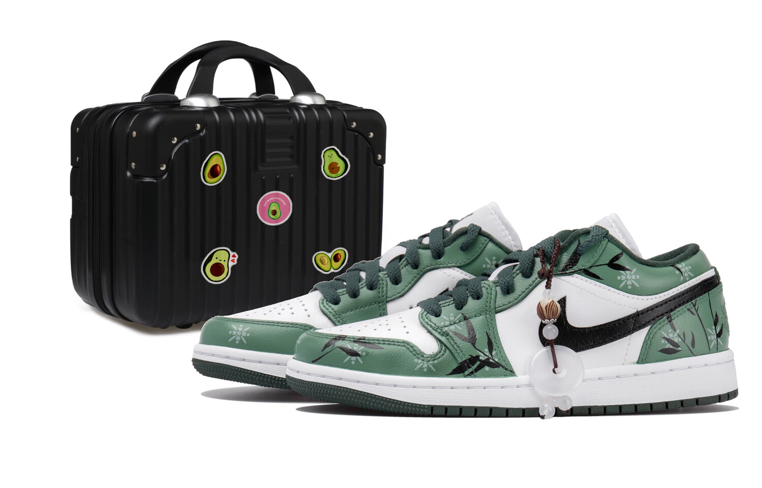 Кроссовки Air Jordan 1 Vintage Basketball Shoes Women's Low-top Black/white/green, зеленый