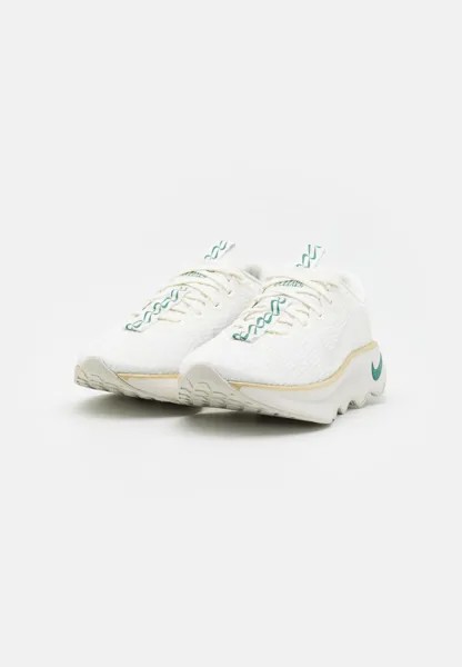 Полуботинки Motiva Nike, парус/золотой металлик/белый/фантом/биокастал