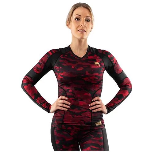 Рашгард женский Venum Defender Black/Red L/S (S)