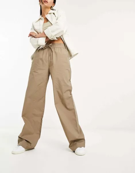 Свободные брюки цвета хаки с эластичным поясом NA-KD