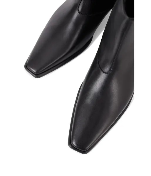 Ботинки Vagabond Shoemakers Nella Leather Bootie, черный