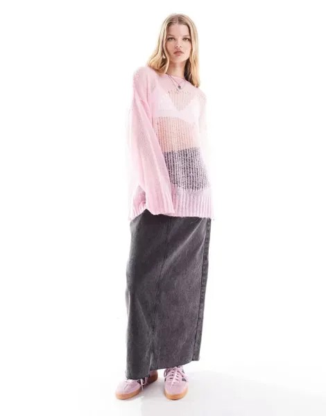 Розовый структурированный вязаный свитер Monki с прозрачной вставкой свободного кроя