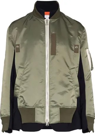 Sacai бомбер со вставками из коллаборации с MA-1