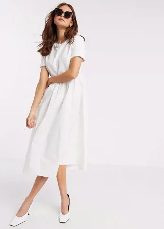 Белое платье-футболка макси из поплина River Island-Белый