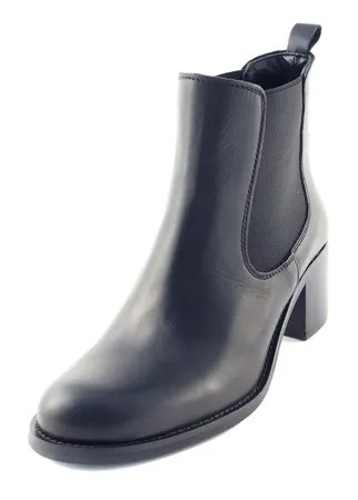 Ankle boots BORBONIQUA