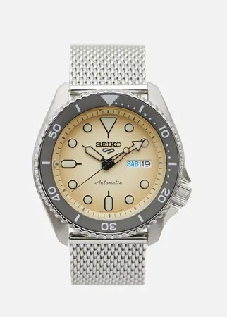 Наручные часы Seiko SRPD67K1S Seiko 5 Sports, цвет серебряный