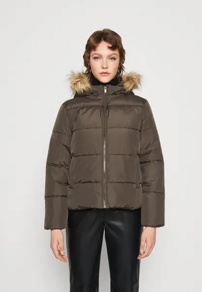 Куртка зимняя Pieces PCNATTY SHORT PUFFER JACKET, цвет black olive