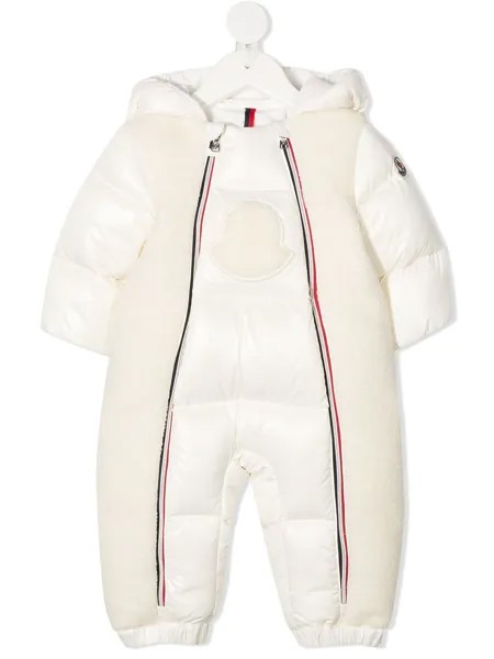 Moncler Enfant дутый комбинезон с логотипом