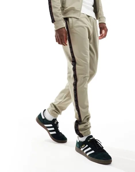 Fred Perry — Бежевые спортивные штаны с контрастной тесьмой, часть комплекта