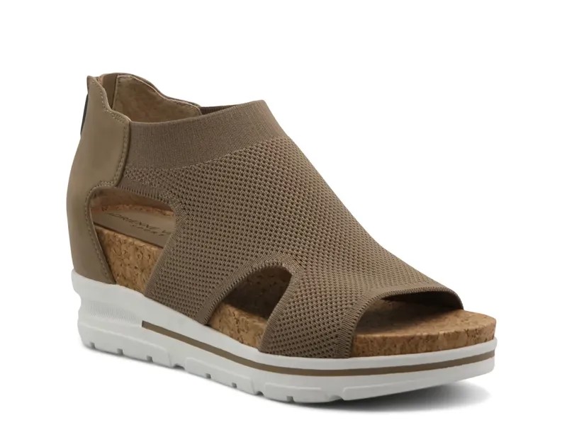 Сандалии Charla Wedge Sandal Adrienne Vittadini, серо-коричневый