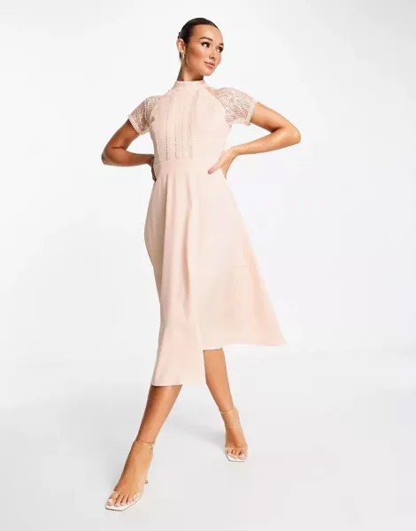 Ликерное расклешенное платье миди бледно-розового цвета с кружевной отделкой Liquorish