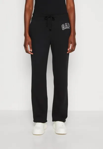 Спортивные брюки GAP, черный
