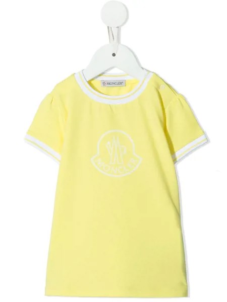 Moncler Enfant платье-футболка с вышитым логотипом