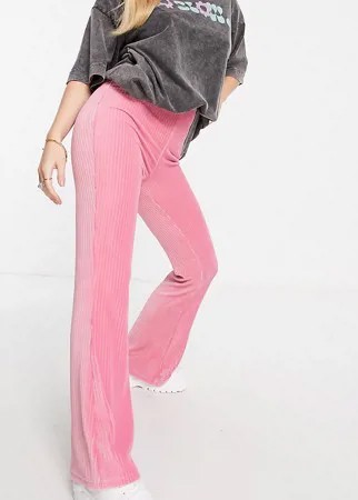Розовые расклешенные брюки из вельвета ASOS DESIGN Petite-Розовый цвет