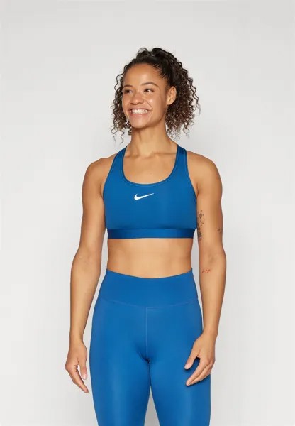 Спортивный бюстгальтер средней поддержки BRA Nike, цвет court blue/white