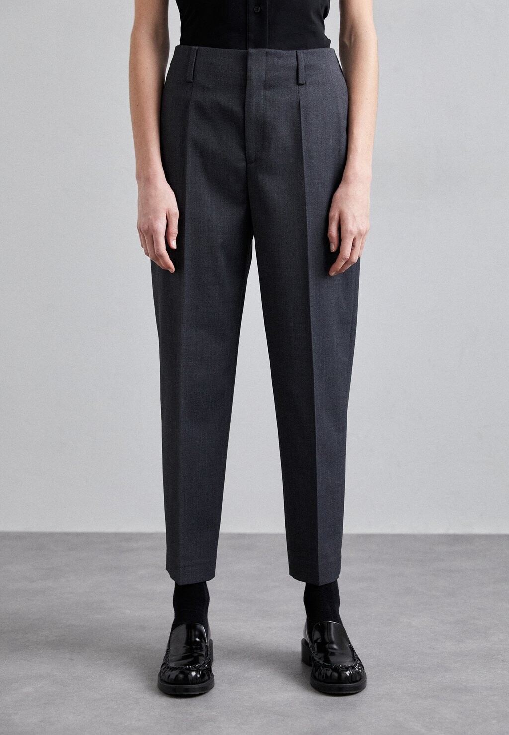 Брюки Karlie Filippa K, цвет dark grey
