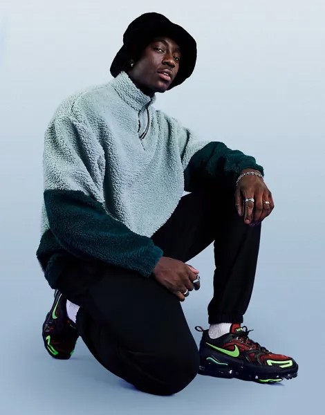 Плюшевый oversized-свитшот зеленого цвета с вставками в стиле колор-блок ASOS DESIGN-Зеленый цвет
