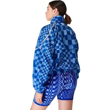 Куртка Pack Away женская Sweaty Betty, цвет Large Blue Textural Shift Print