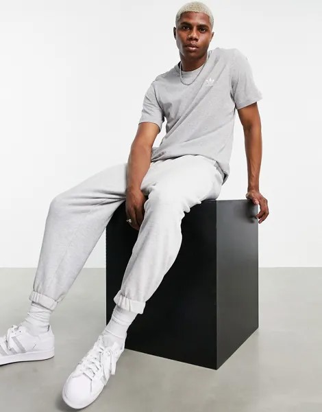 Серый худи adidas Originals Еssentials