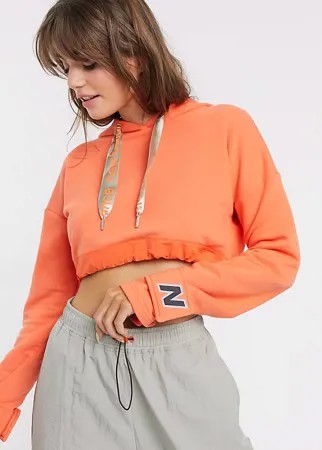 Короткий оранжевый худи New Balance Utility Pack эксклюзивно на ASOS