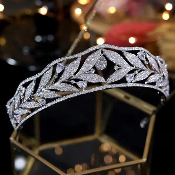 Tiaras Европейский свадебный головной убор Корона, Модный свадебный дизайн корона женские Вечерние и принцесса день рождения аксессуары для в...