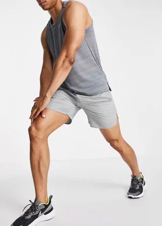 Серые шорты длиной 7 дюймов Nike Running Dri-FIT Flex Stride-Серый