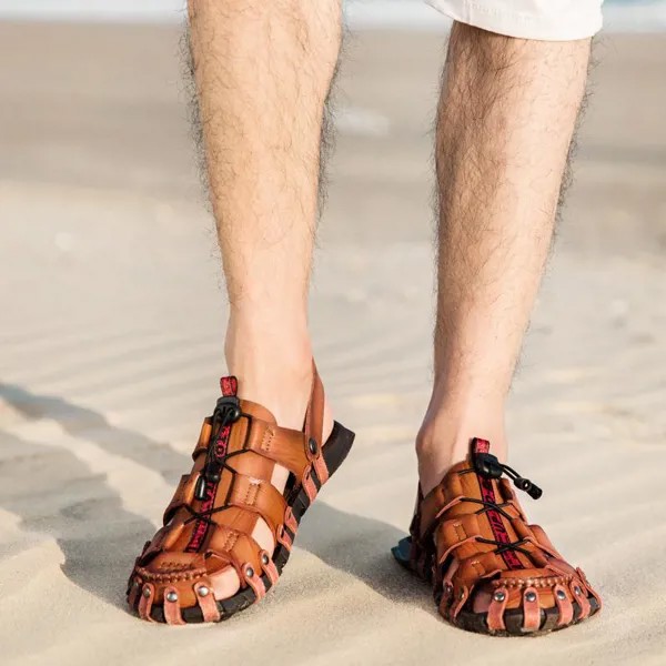 Новая мода Мужчины Летняя кожа Обувь Мужчины Пляж Сандалии Платформа тапочки Слип на флип-флопы моды
