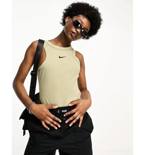 Нейтрально-оливковая майка в рубчик Nike Life Trend